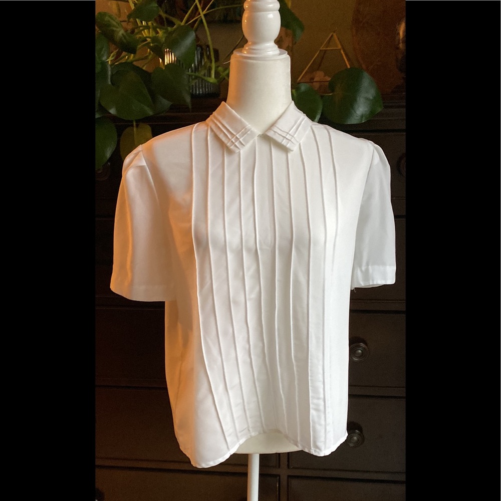 Vintage puff sleeve blouse